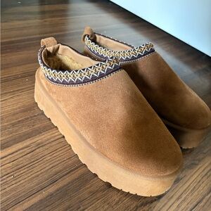 Mudd Tan Suede Platform Slip-Ons